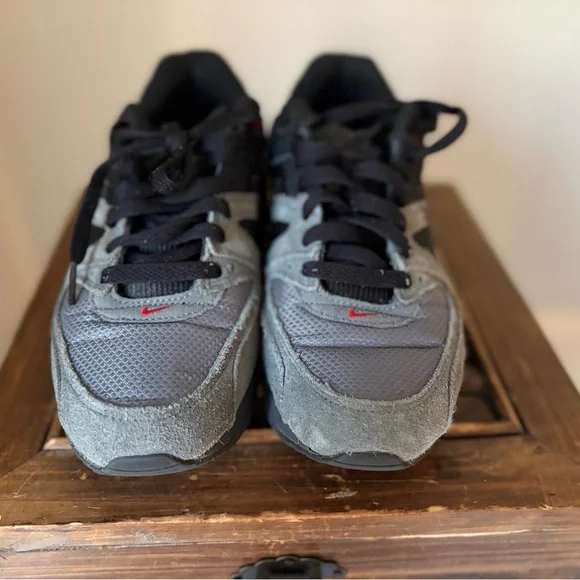 Nike Air Max Men's Black and Gray Sneakers - Picture 3 of 7